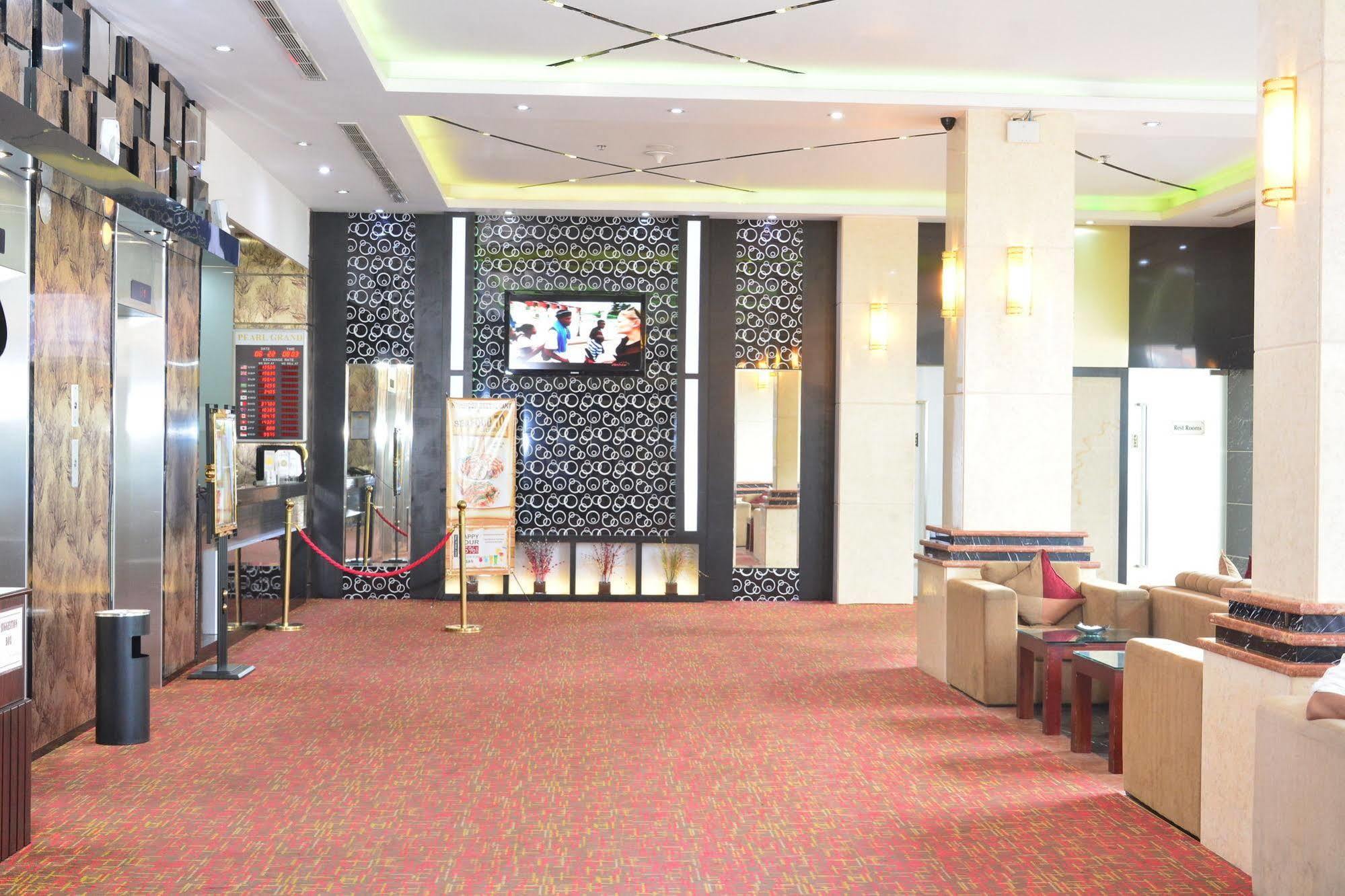 Pearl Grand Hotel Colombo Exterior foto