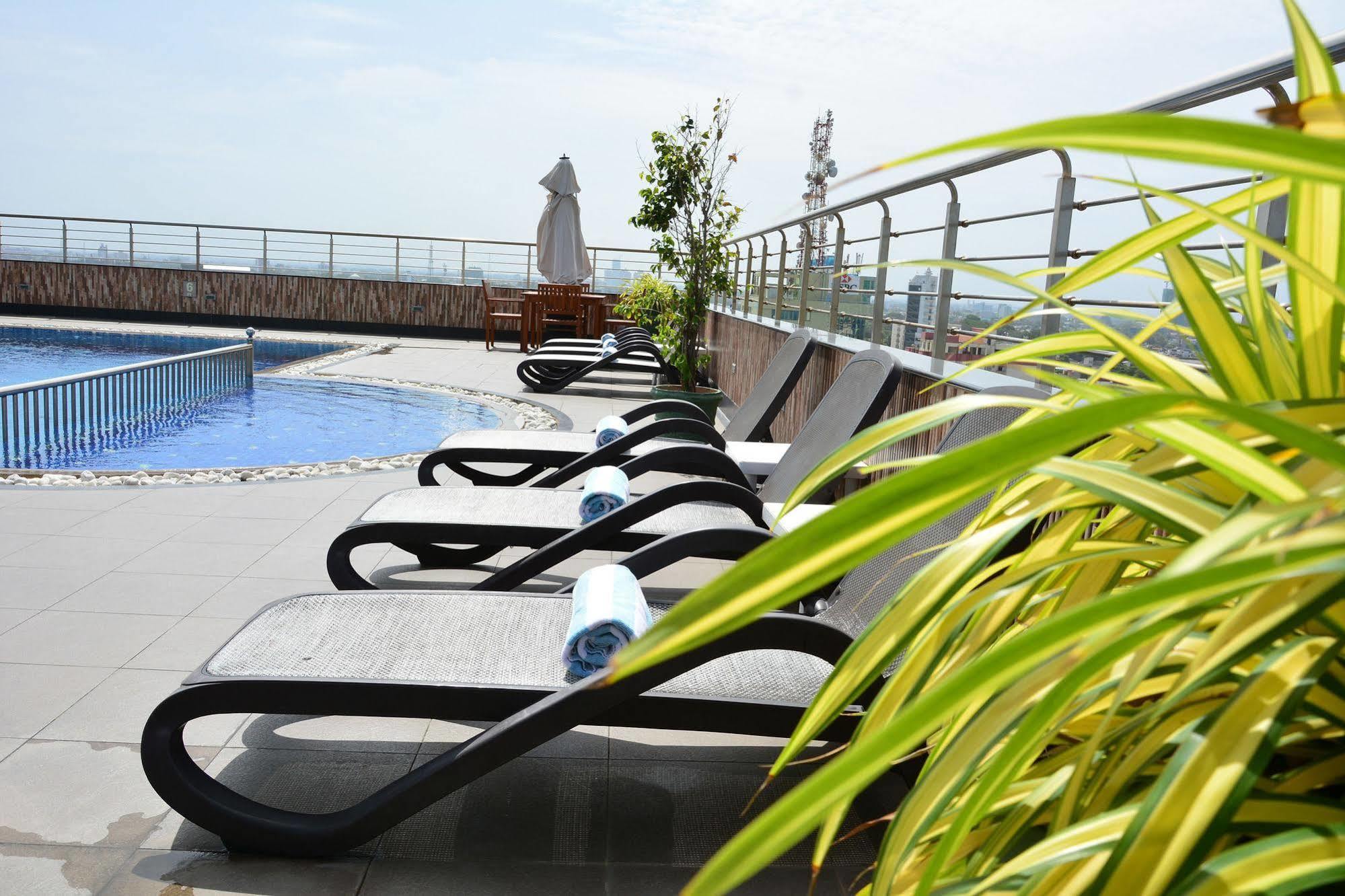Pearl Grand Hotel Colombo Exterior foto