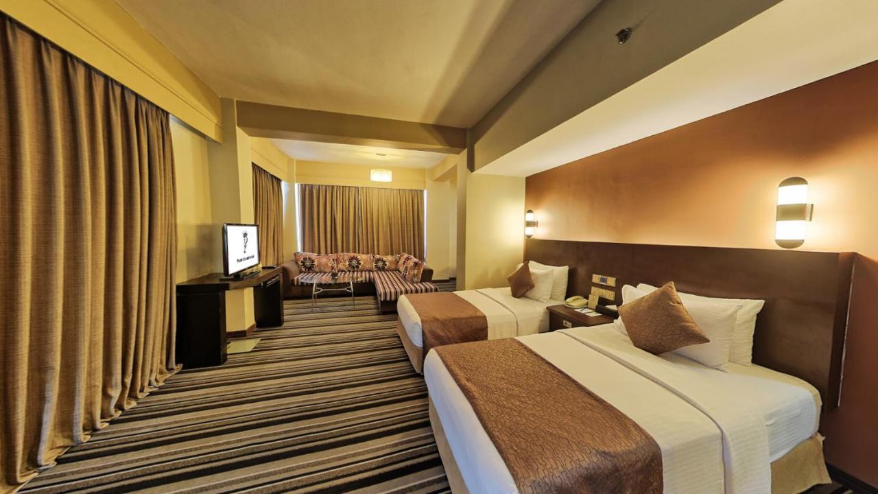 Pearl Grand Hotel Colombo Exterior foto